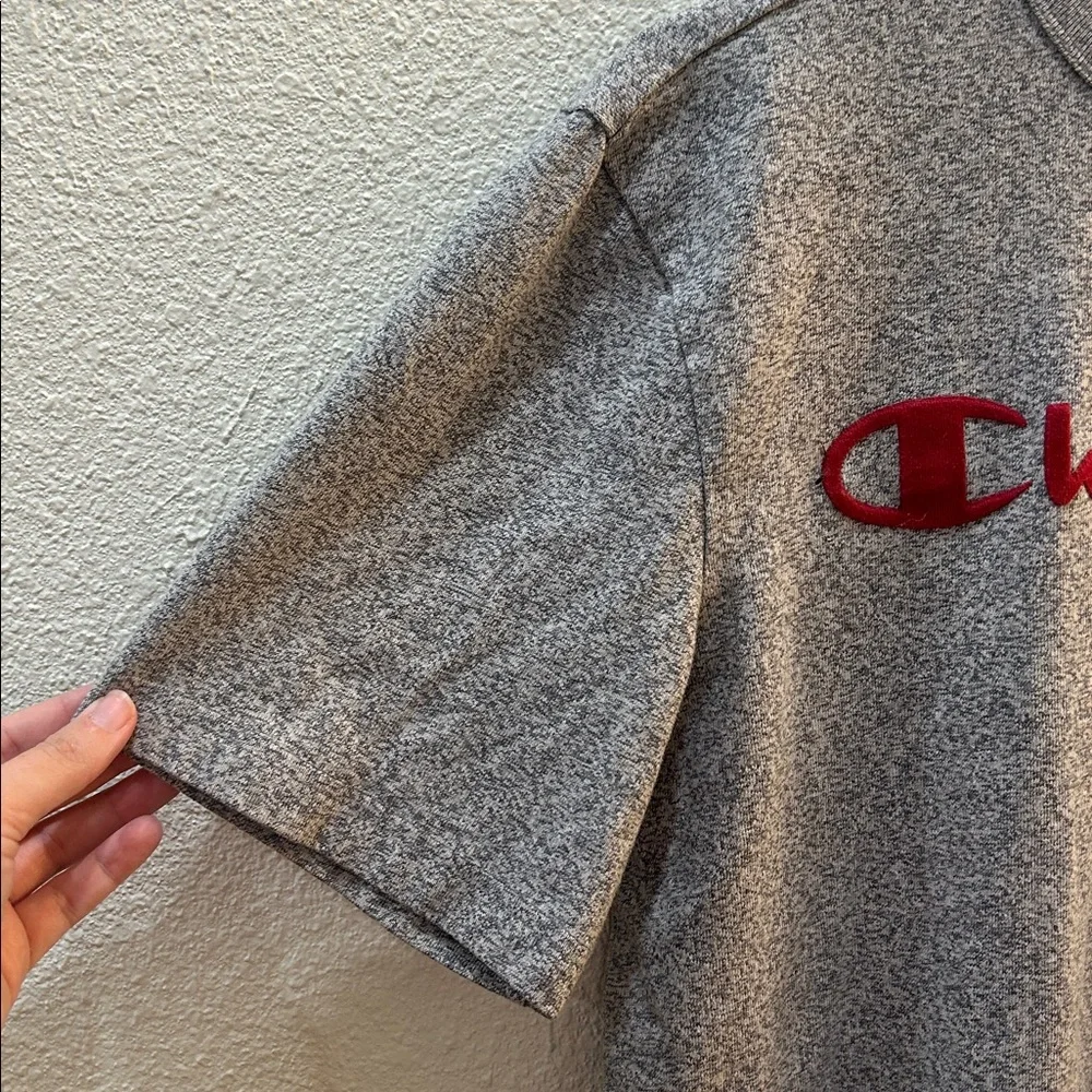 Champion Heritage Felt Lettering Signature Grey Crewneck T-Shirt Size Medium - Picture 4 of 8